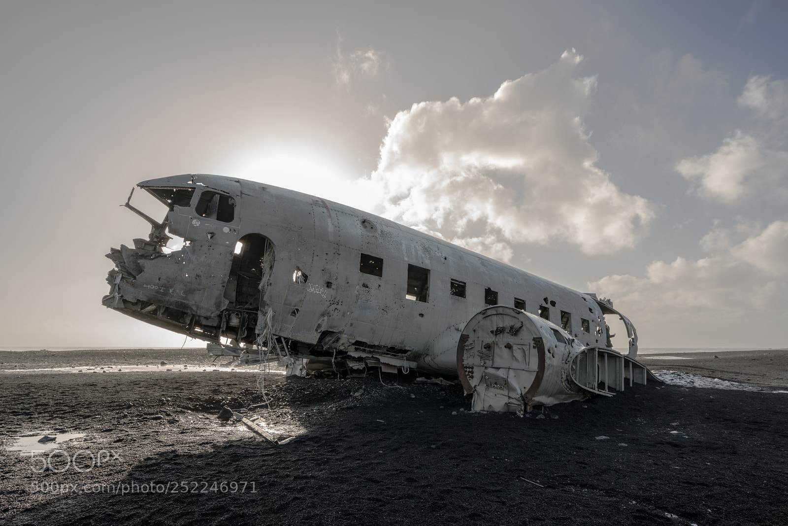 Sony a7R II sample photo. The us navy dc-3 photography