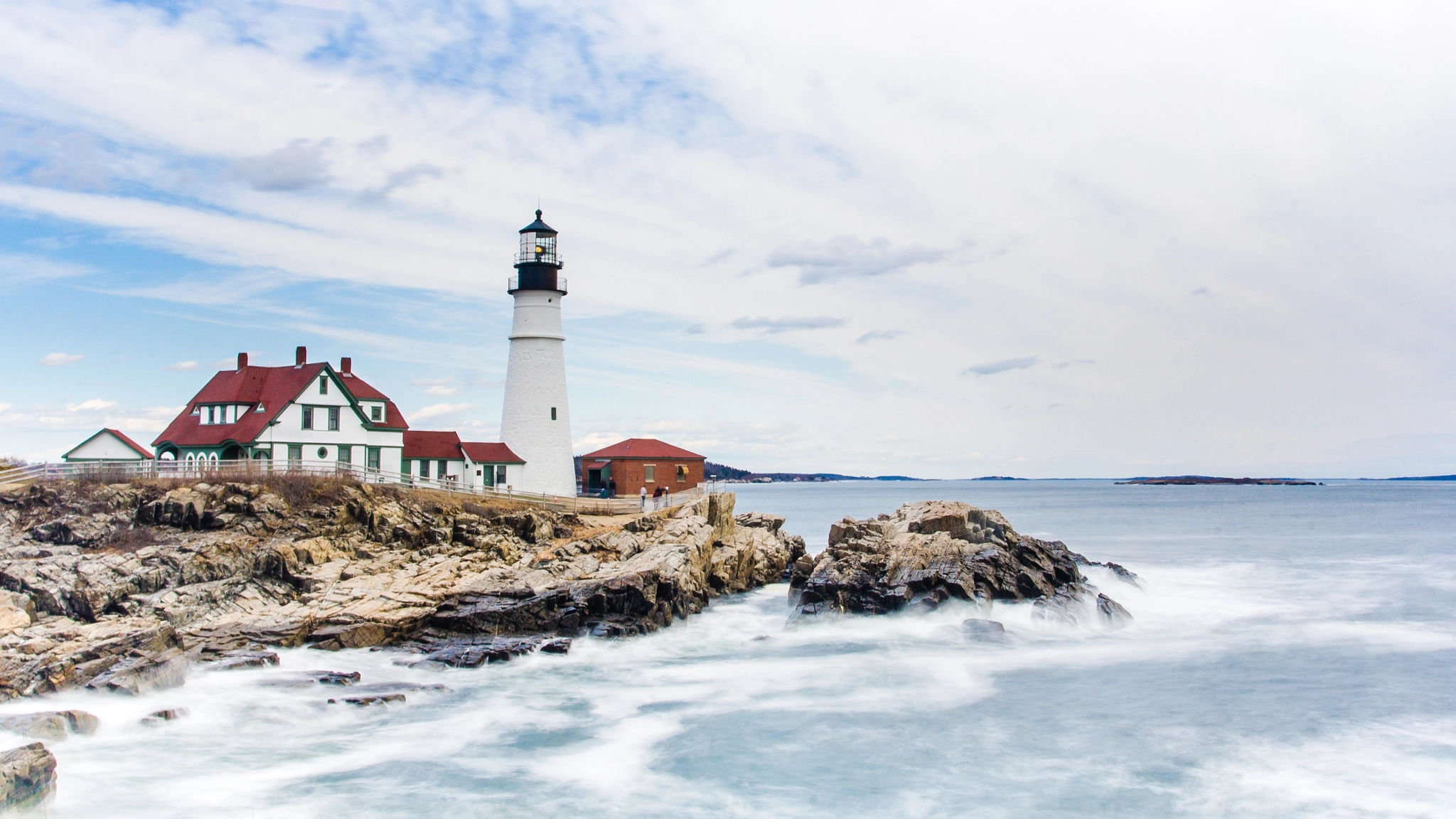 Sony Alpha DSLR-A560 sample photo. Portland head light photography