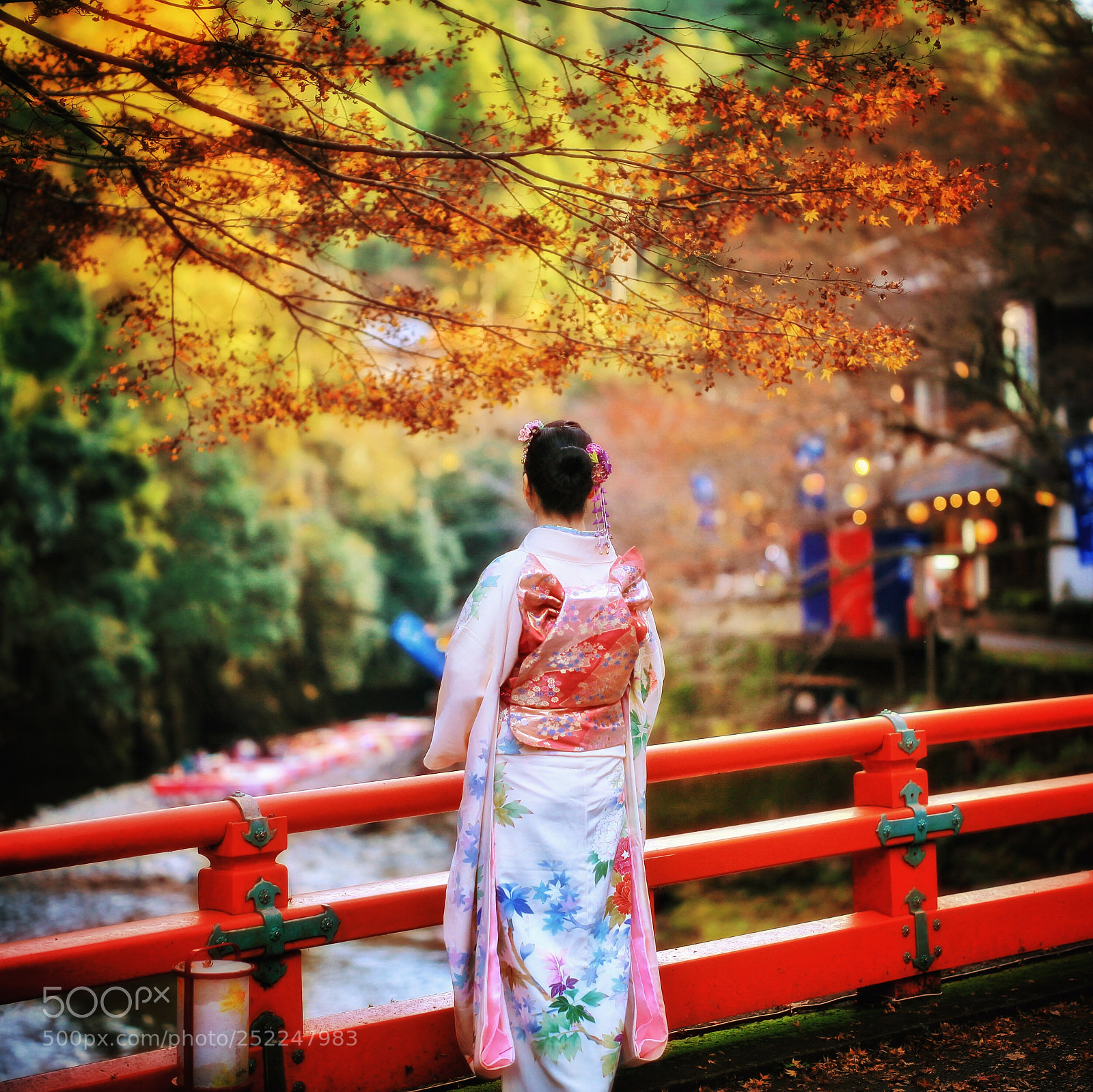 Canon EOS 5D Mark II sample photo. Beautiful kimono photography