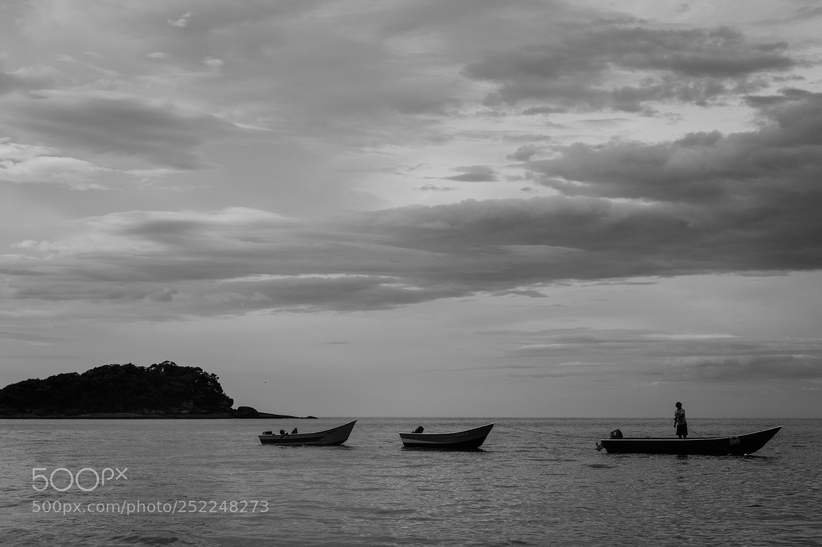 Nikon D3400 sample photo. The boatman photography