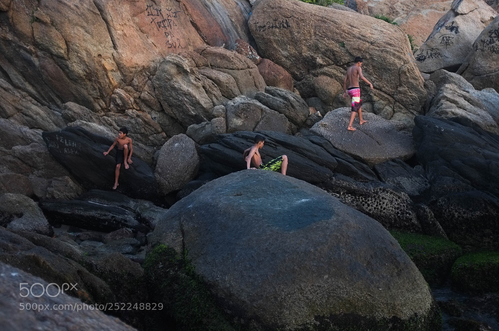 Fujifilm FinePix X100 sample photo. Boys playing at ipanema photography