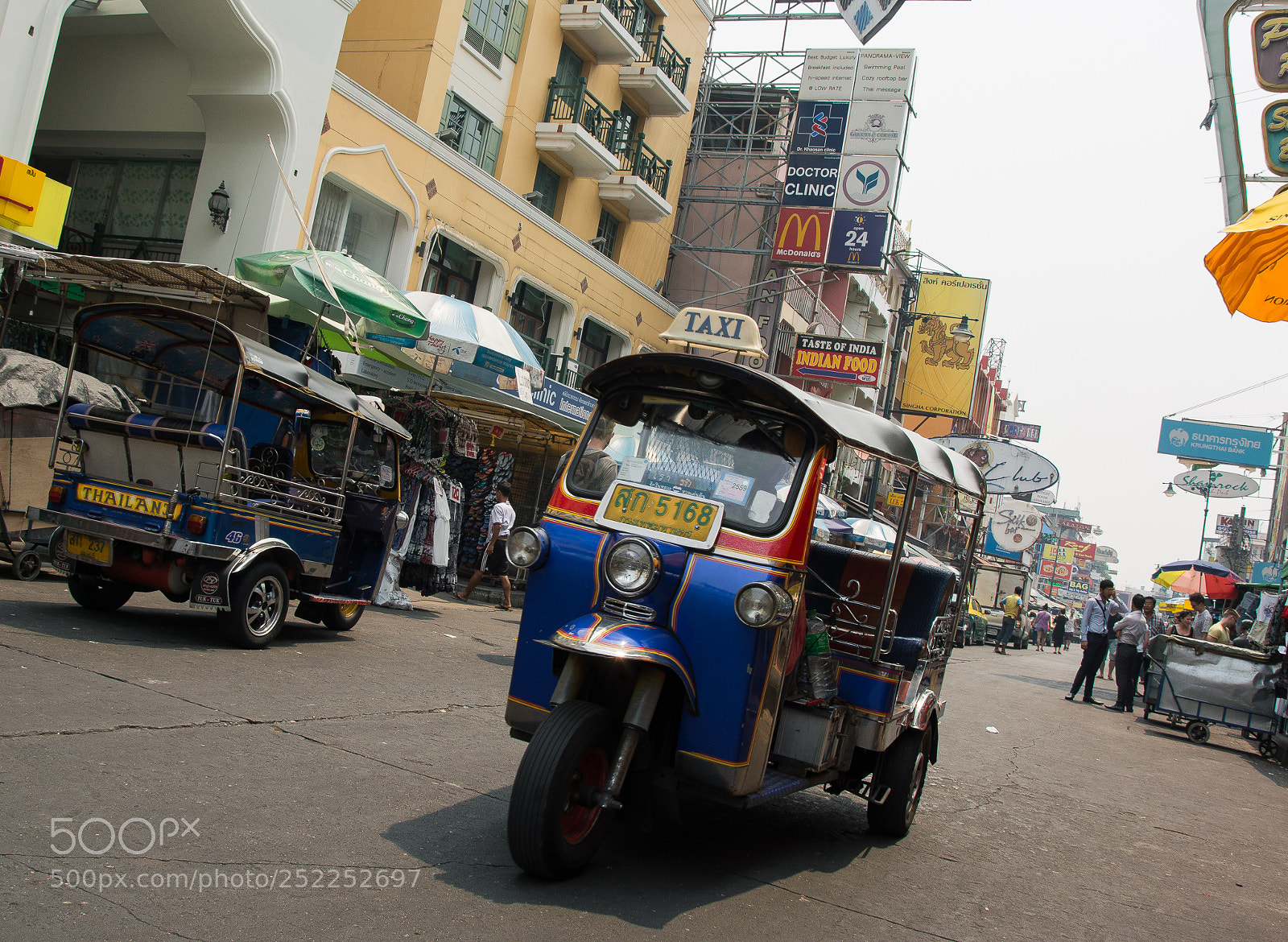 Nikon D5200 sample photo. Tuk tuk photography