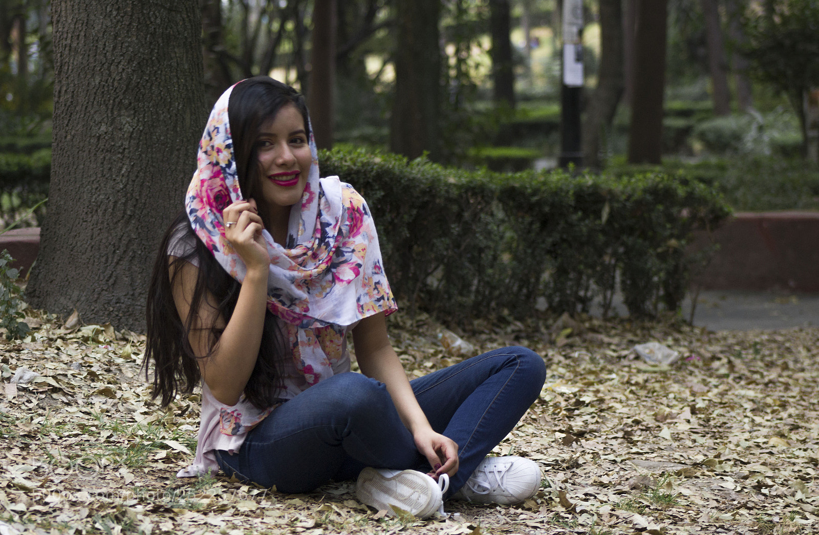 Canon EOS 1200D (EOS Rebel T5 / EOS Kiss X70 / EOS Hi) sample photo. En las hojas photography