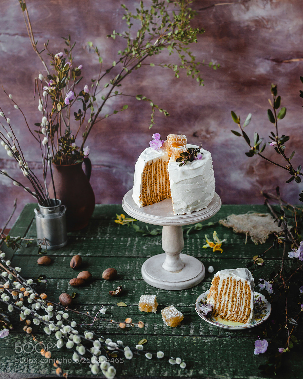 Canon EOS 5D Mark II sample photo. Vertical honey cake photography