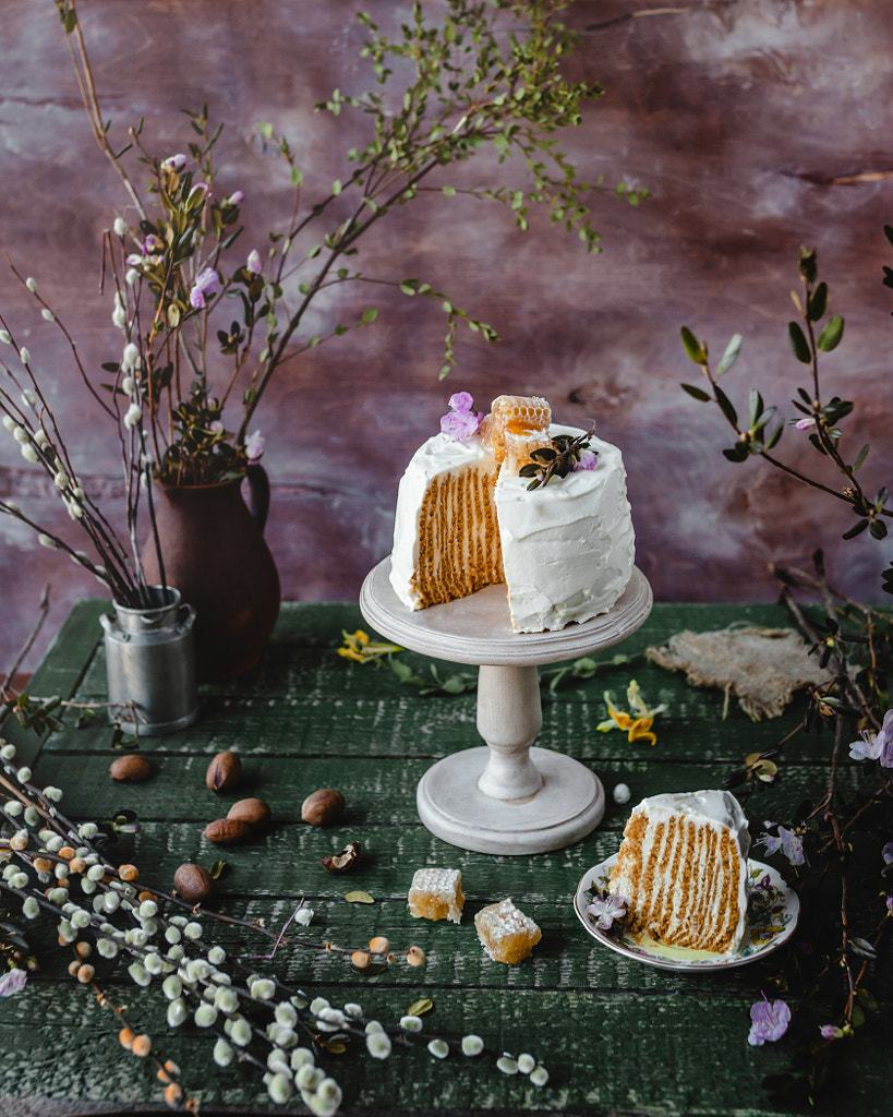 Vertical honey cake by Marina Kuznetcova on 500px.com