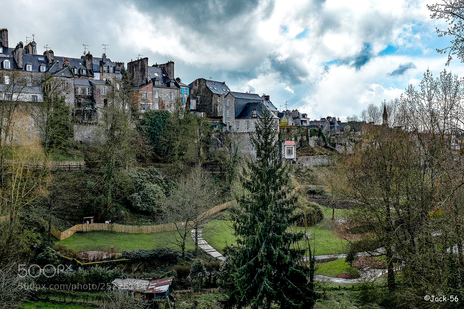 Fujifilm X100T sample photo. Fougères photography