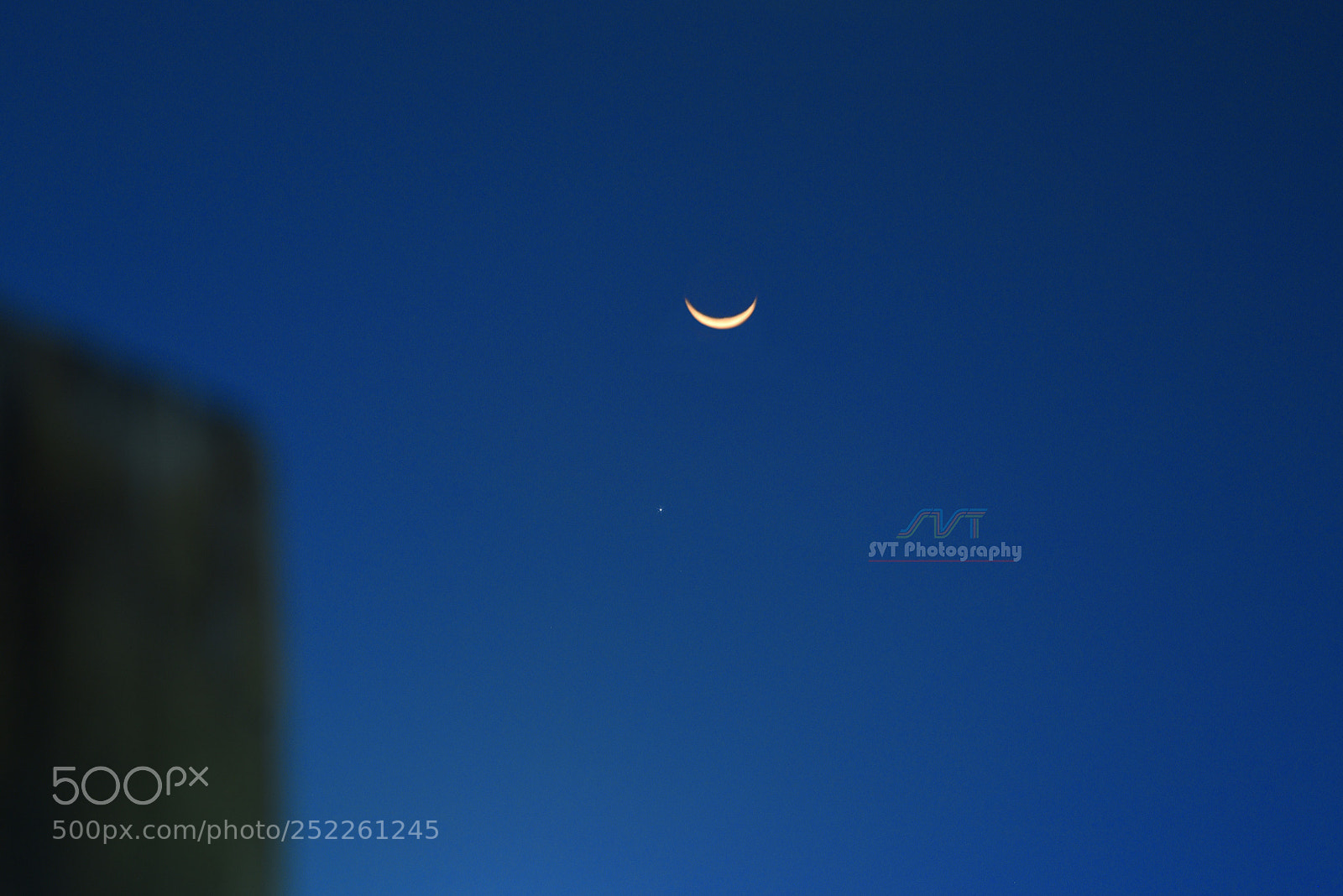 Nikon D7200 sample photo. Crescent moon photography