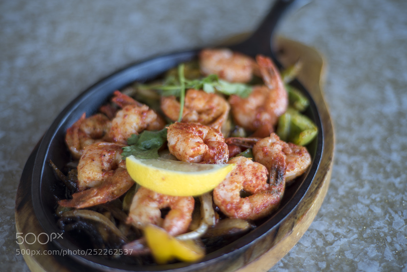 Nikon D810 sample photo. Shrimp fajitas photography