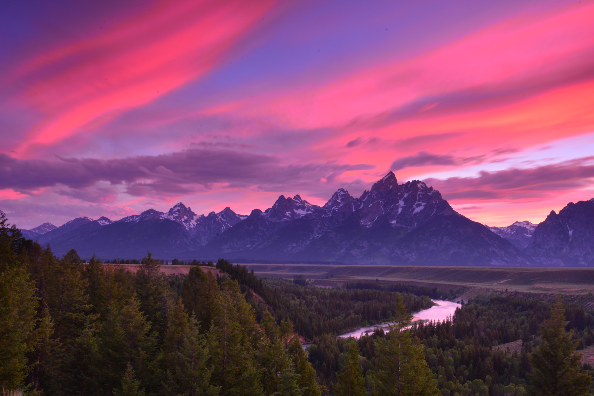 Nikon AF-S Nikkor 24-70mm F2.8G ED sample photo. Grand teton's epic sunset photography