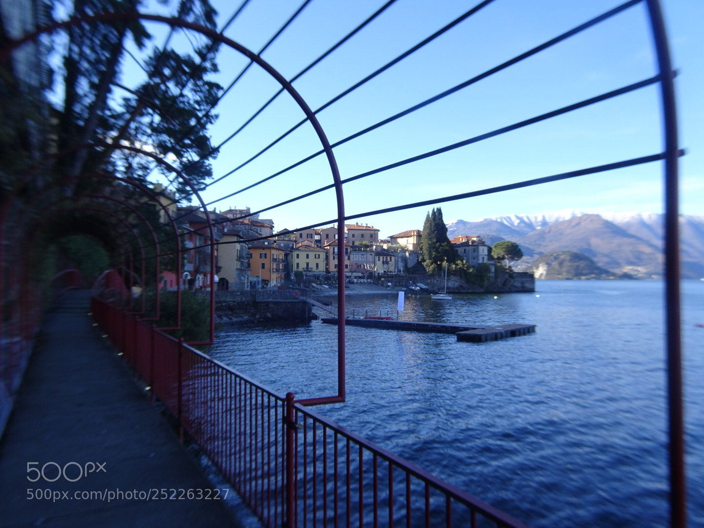 Sony Cyber-shot DSC-HX80 sample photo. Varenna photography
