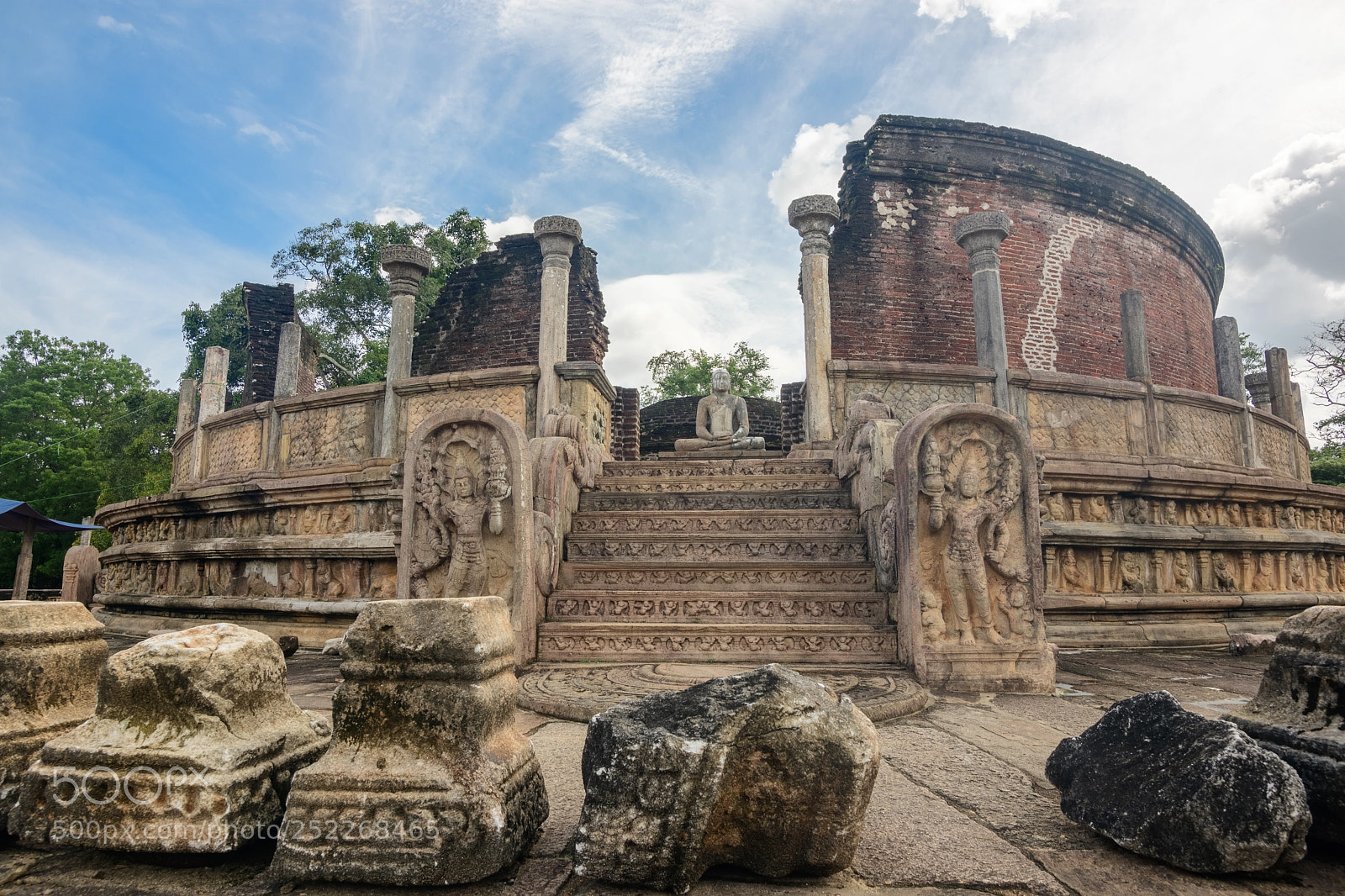 Nikon D7500 sample photo. Ruins photography