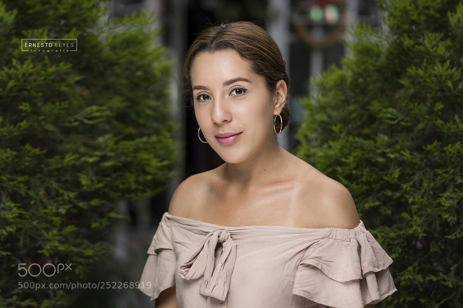 Nikon D3300 sample photo. Leslie photography