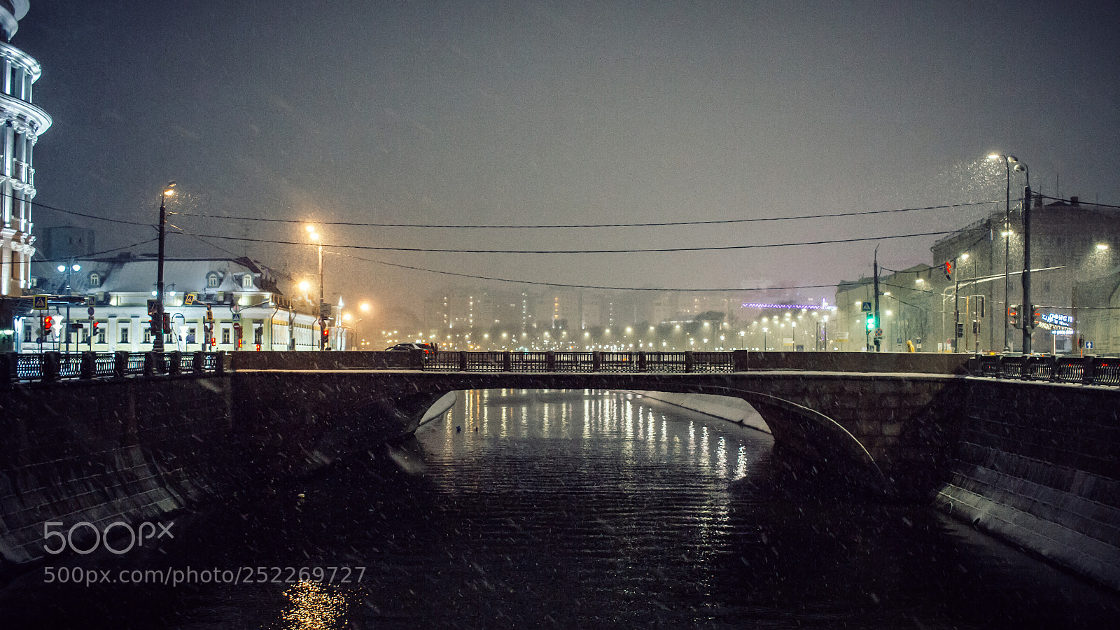 Canon EOS 7D sample photo. New year in moscow photography