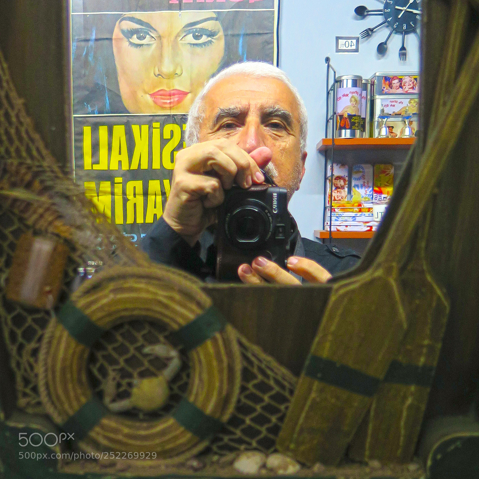 Canon PowerShot G16 sample photo. Selfie with the actress photography