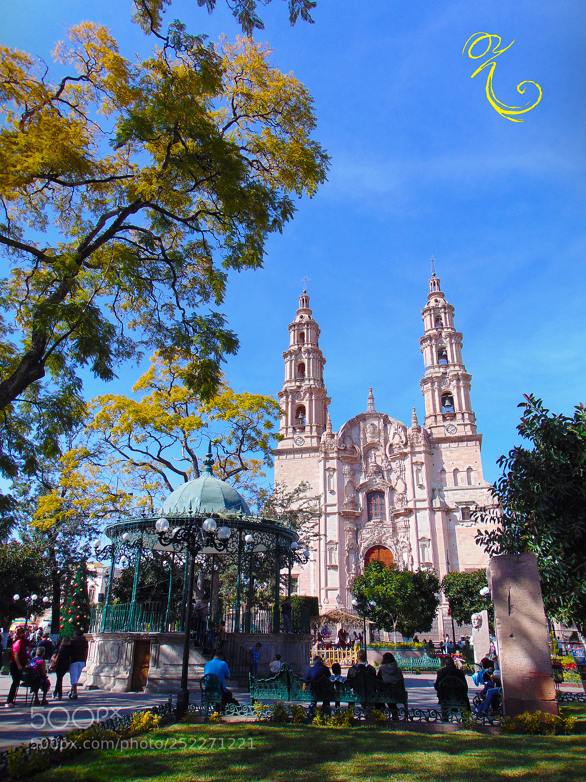 Sony Cyber-shot DSC-H300 sample photo. Parroquia photography