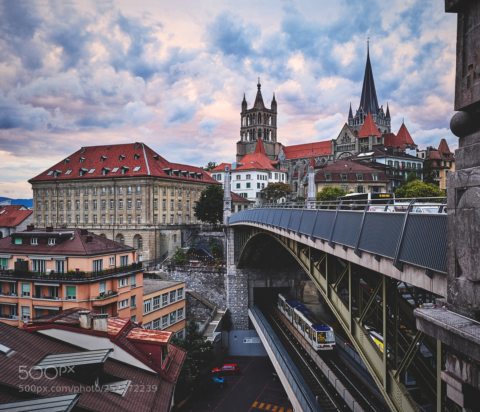 Fujifilm X-T2 sample photo. Lausanne heart photography
