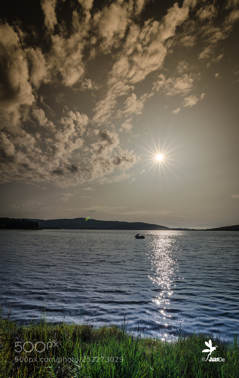 Nikon D5100 sample photo. Buenos d as, atardecer photography