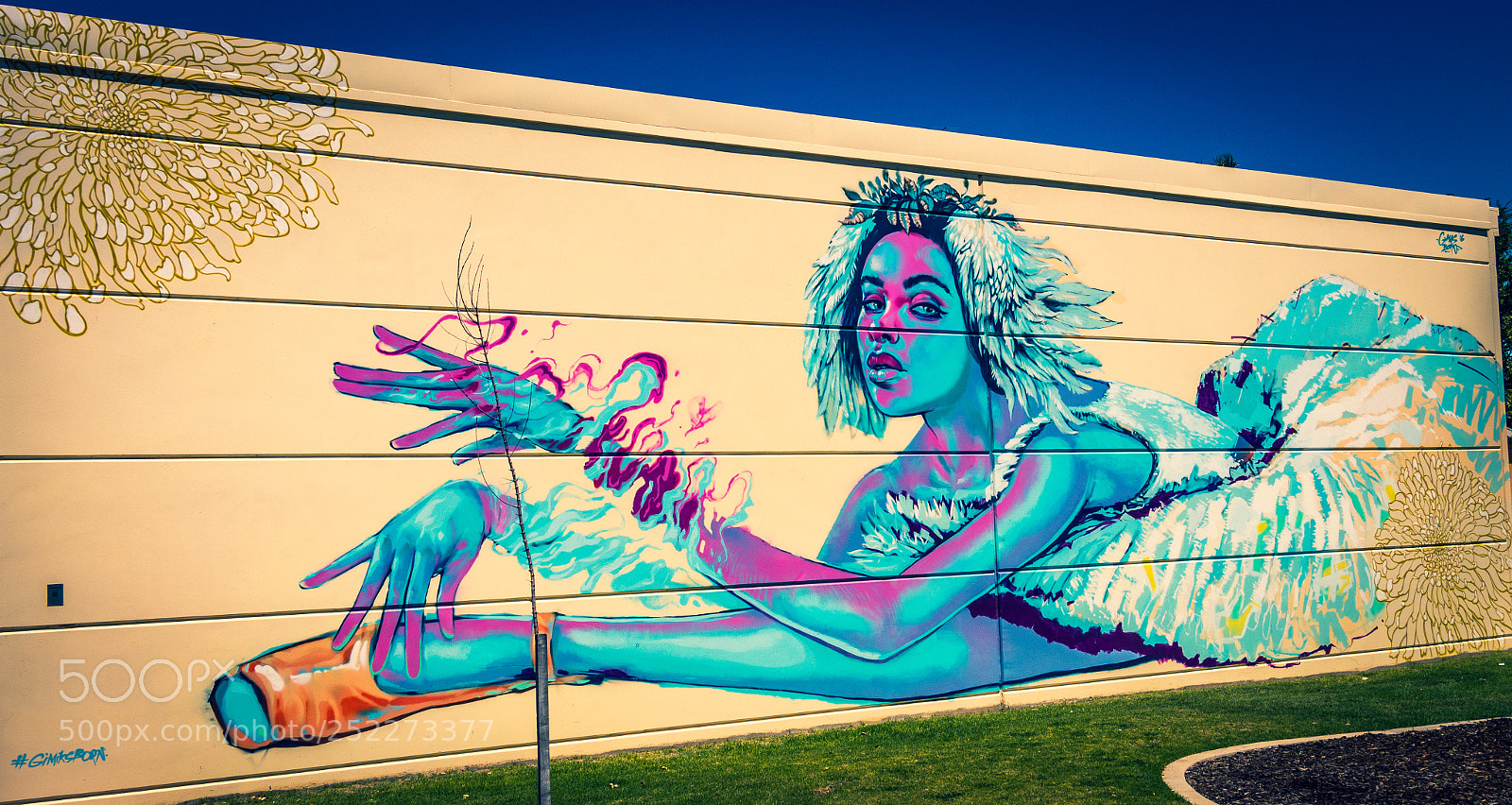 Canon EOS 80D sample photo. The street art of photography