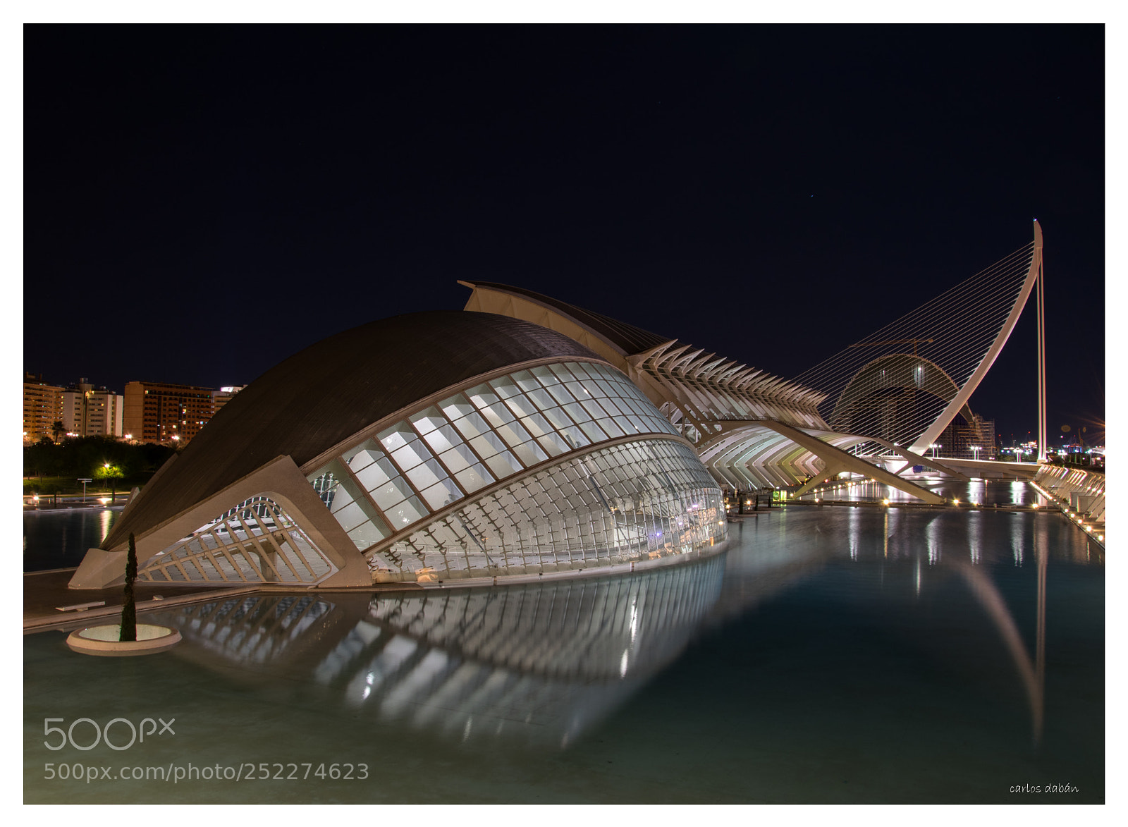 Nikon D3300 sample photo. Ciudad de las artes photography