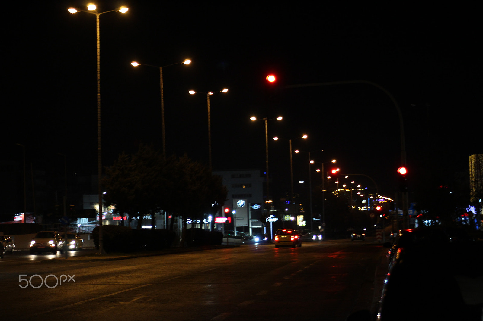 Canon EF 75-300mm f/4-5.6 sample photo. In to the light photography