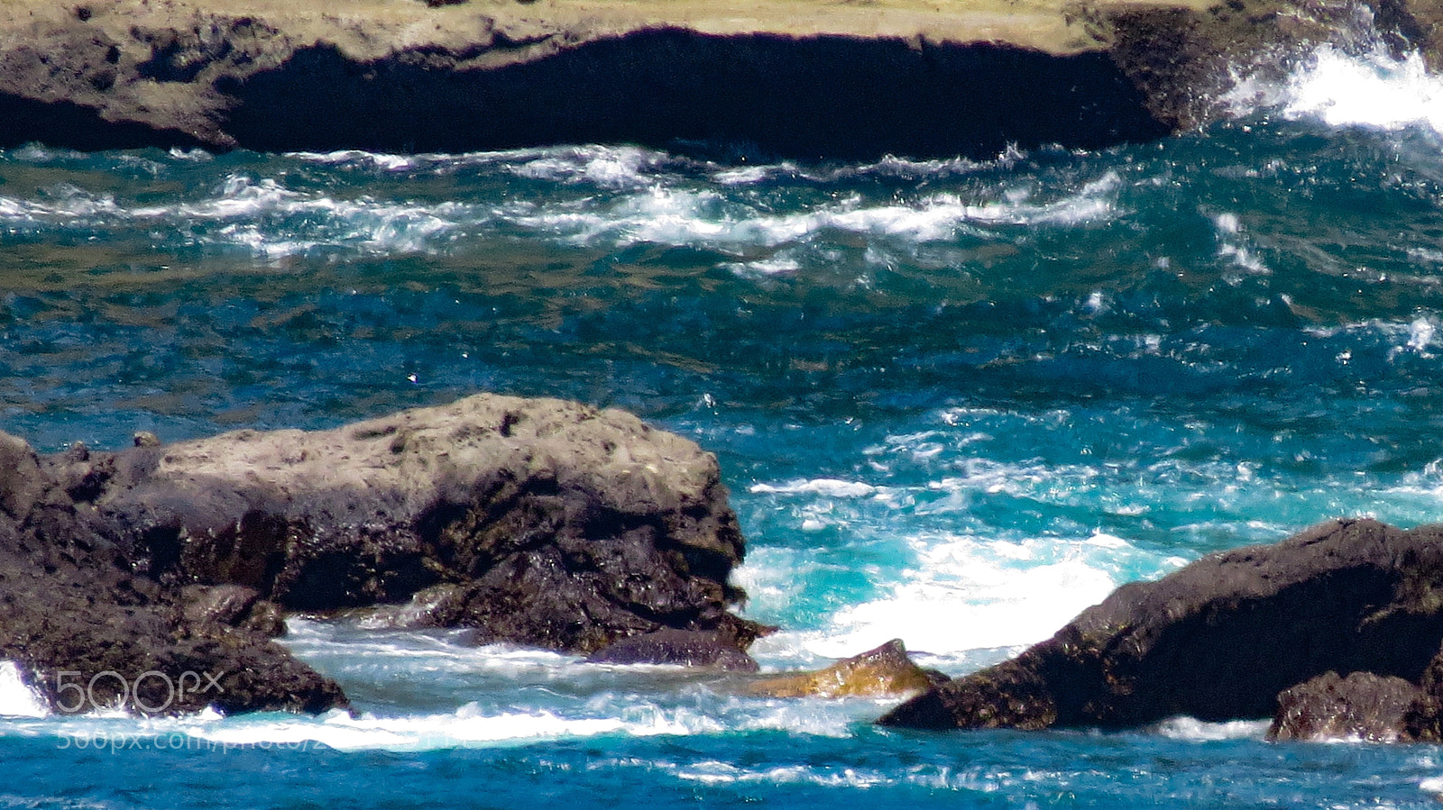 Canon PowerShot SX50 HS sample photo. Waves photography