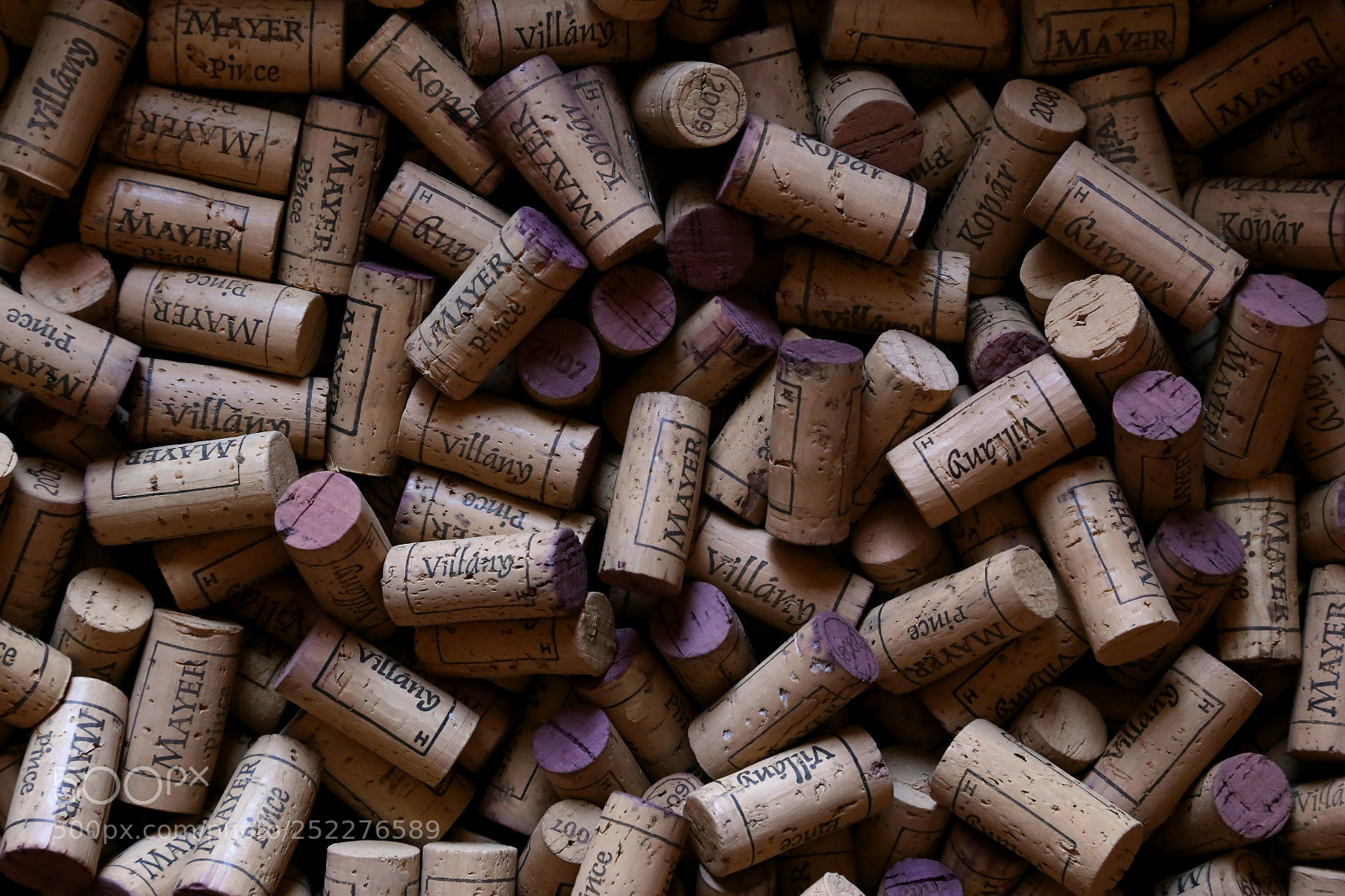 Canon EOS 6D + Canon EF 24-105mm F4L IS USM sample photo. Wine photography