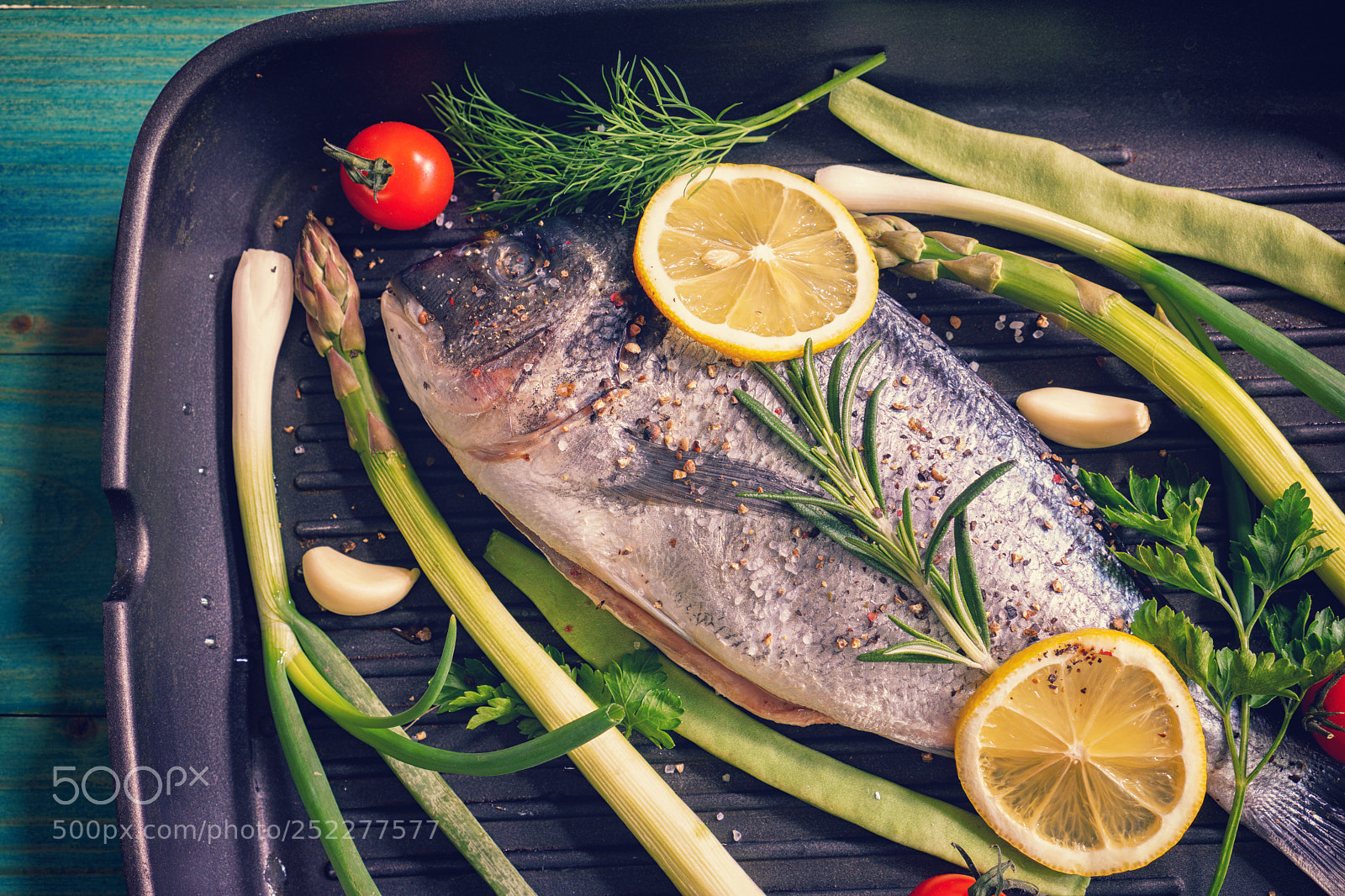 Sony a6300 sample photo. Preparing fresh sea bream photography