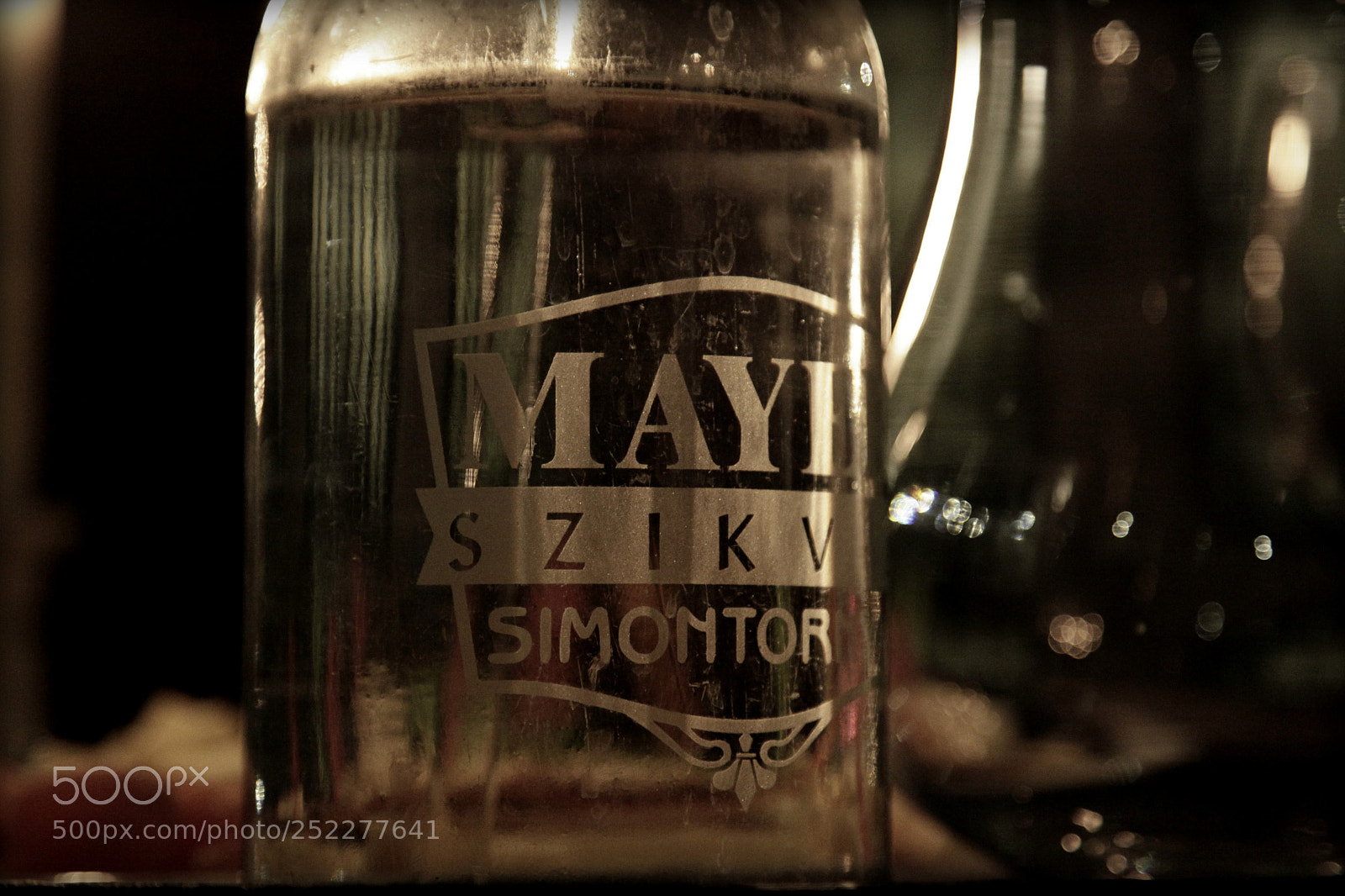 Canon EF 24-105mm F4L IS USM sample photo. Wine photography