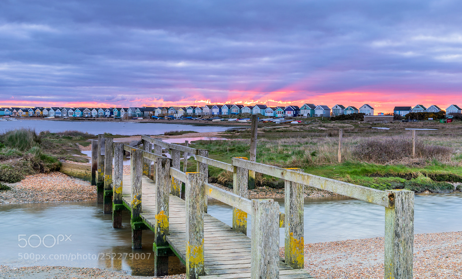 Canon EOS 5D Mark IV sample photo. Mudeford spit sunrise photography