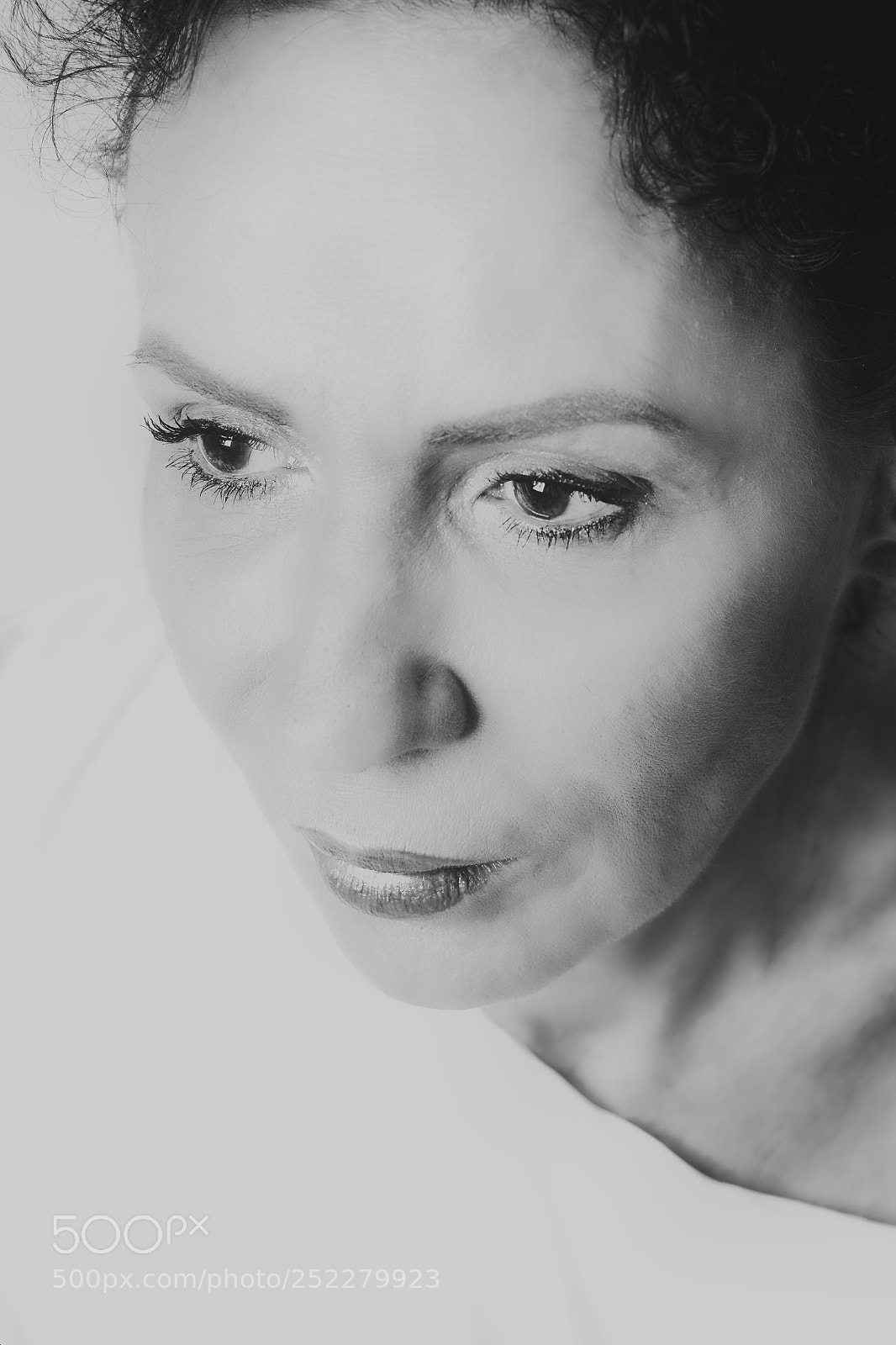 Canon EOS 700D (EOS Rebel T5i / EOS Kiss X7i) sample photo. Angelika photography