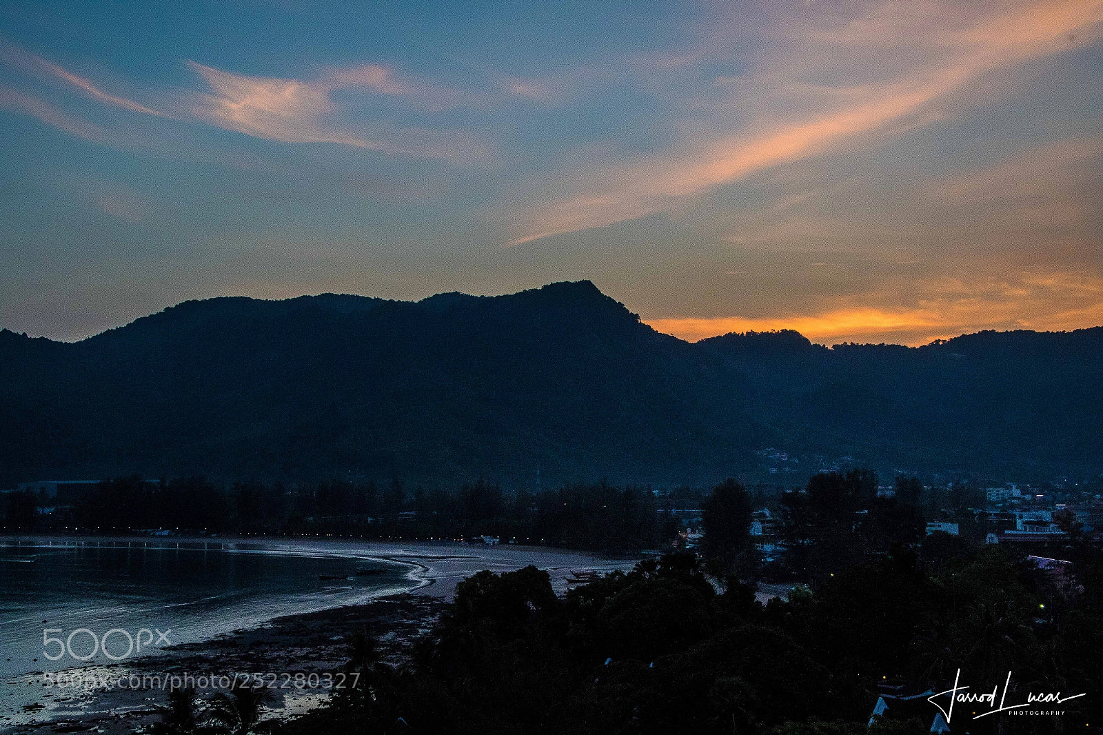 Canon EOS 7D Mark II sample photo. Dawn at kamala beach photography