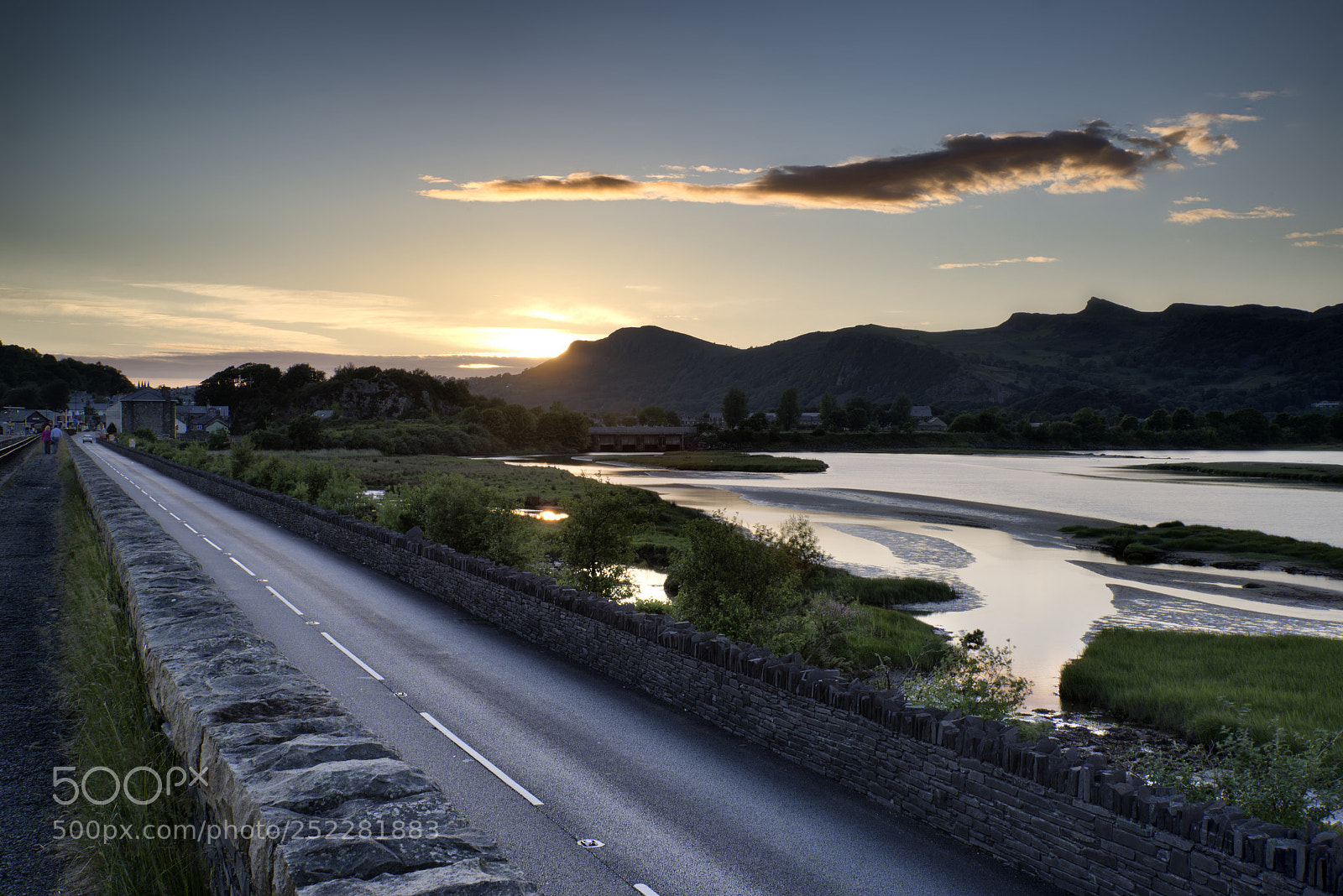 Nikon D600 sample photo. View looking towards snowdonia photography