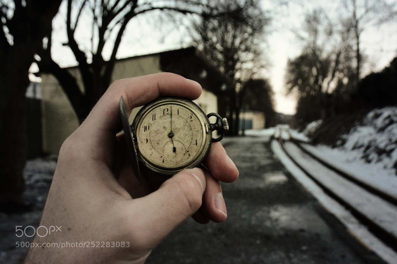 Nikon D7100 sample photo. Clock photography