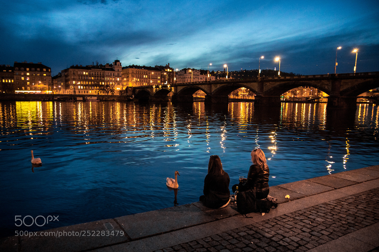 Canon EOS 6D Mark II sample photo. Blue hour photography