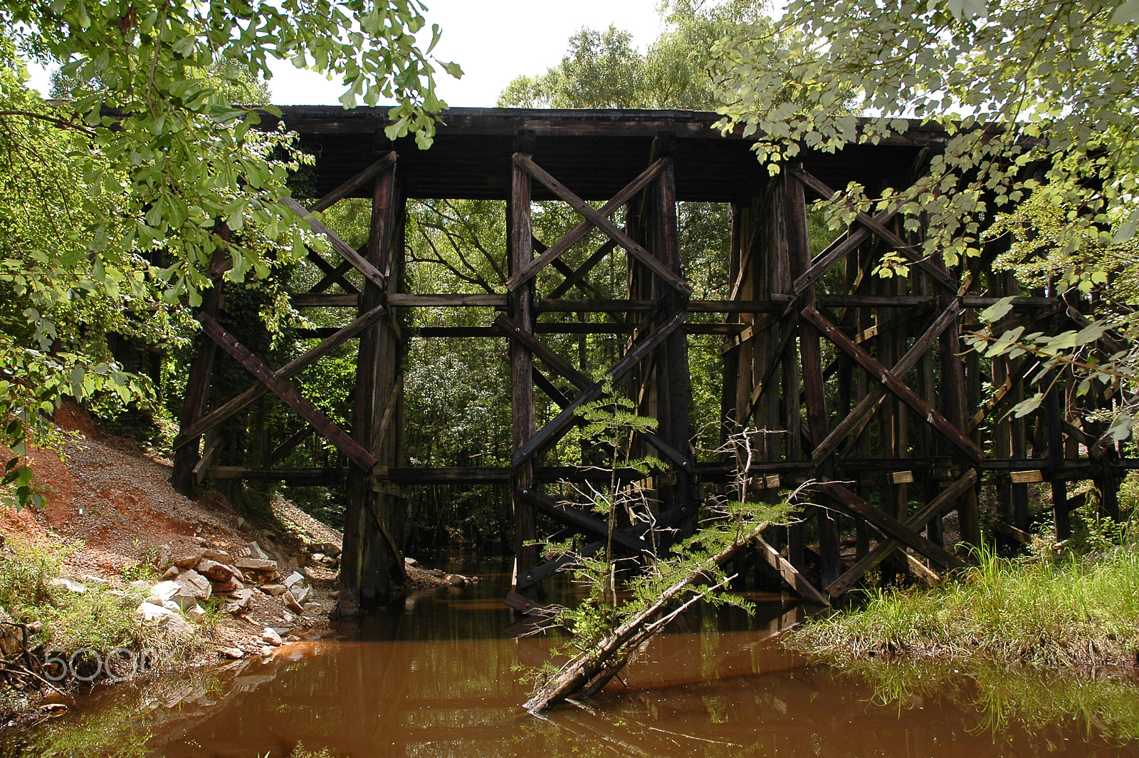 Nikon D70 sample photo. Old railway over the creek photography