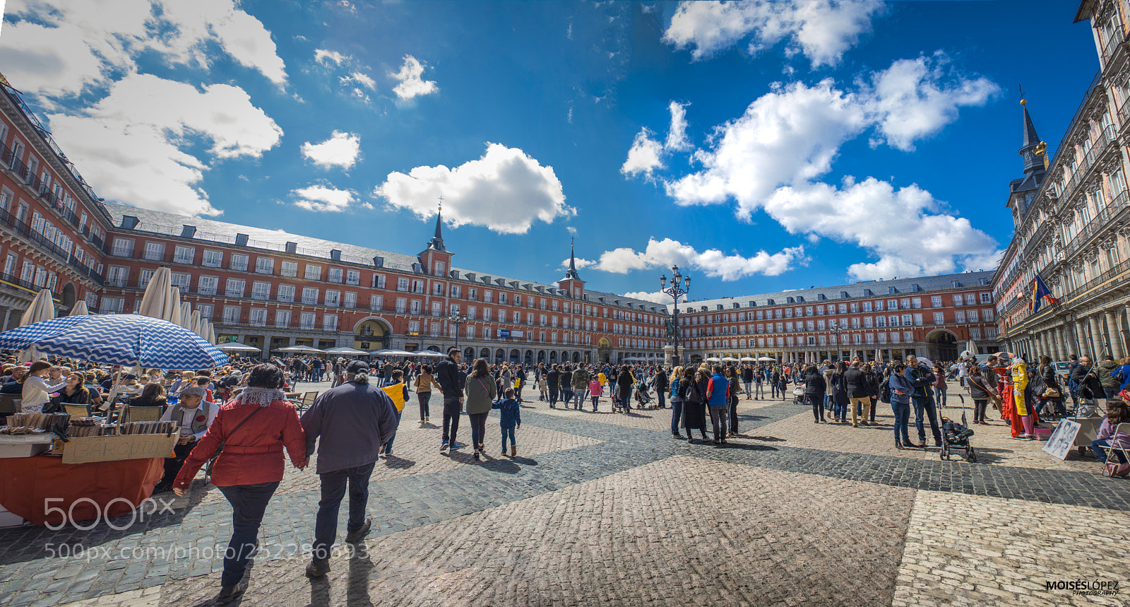 Canon EOS 600D (Rebel EOS T3i / EOS Kiss X5) sample photo. Plaza mayor photography
