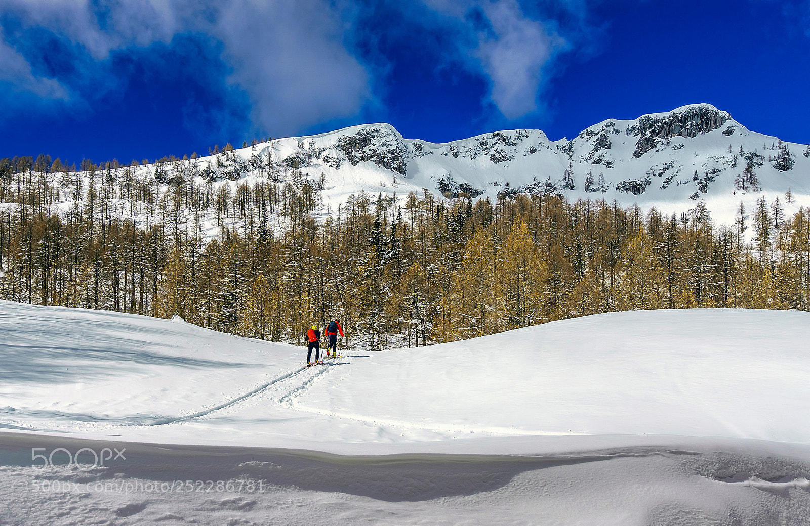 Sony ILCA-77M2 sample photo. Touring skiers photography