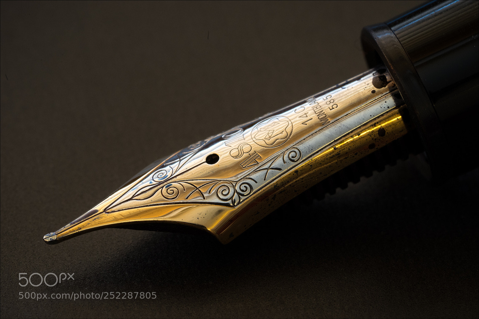 Sony a7 II sample photo. Montblanc 149 14c  - m - photography