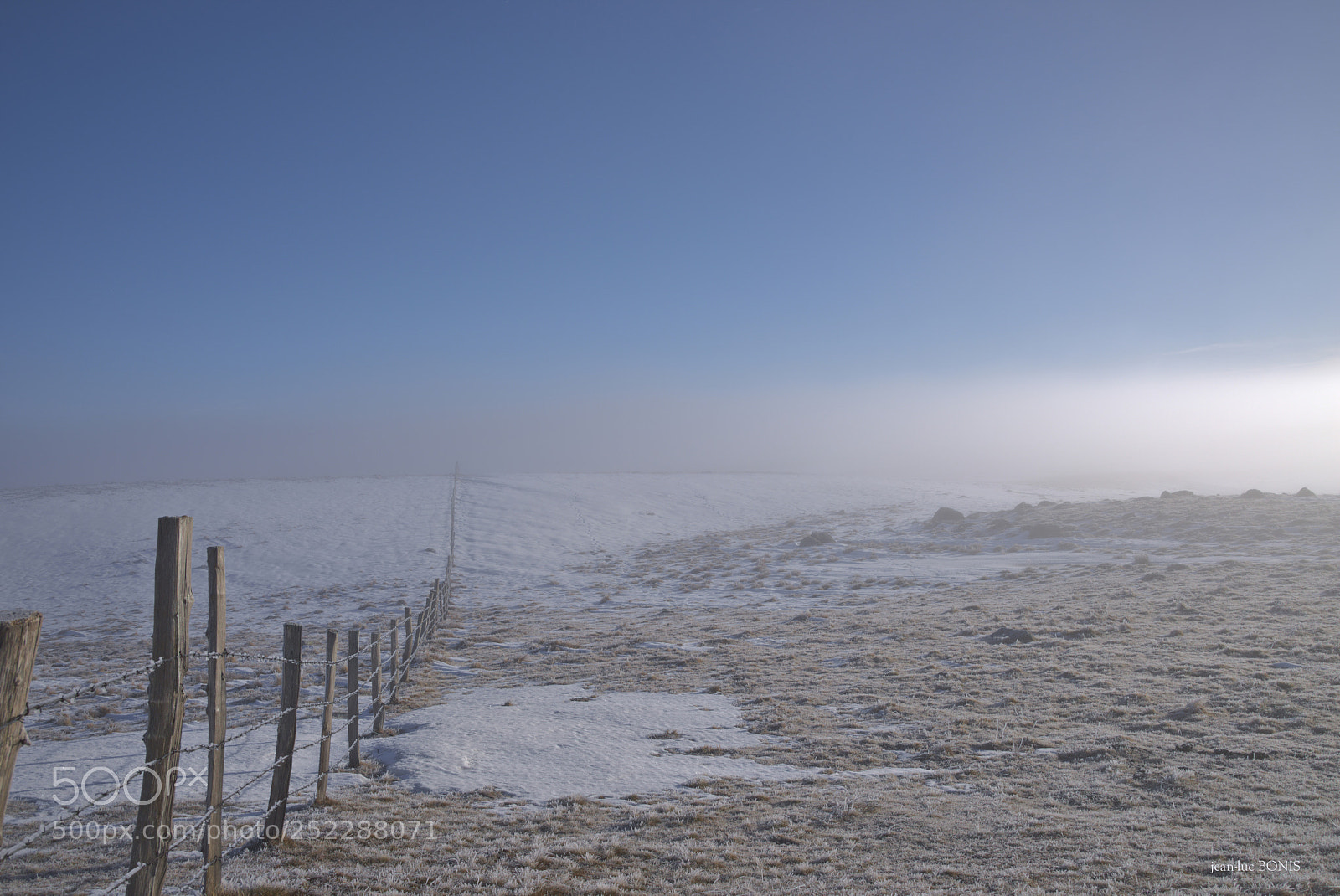 Pentax K-1 sample photo. Aubrac le photography