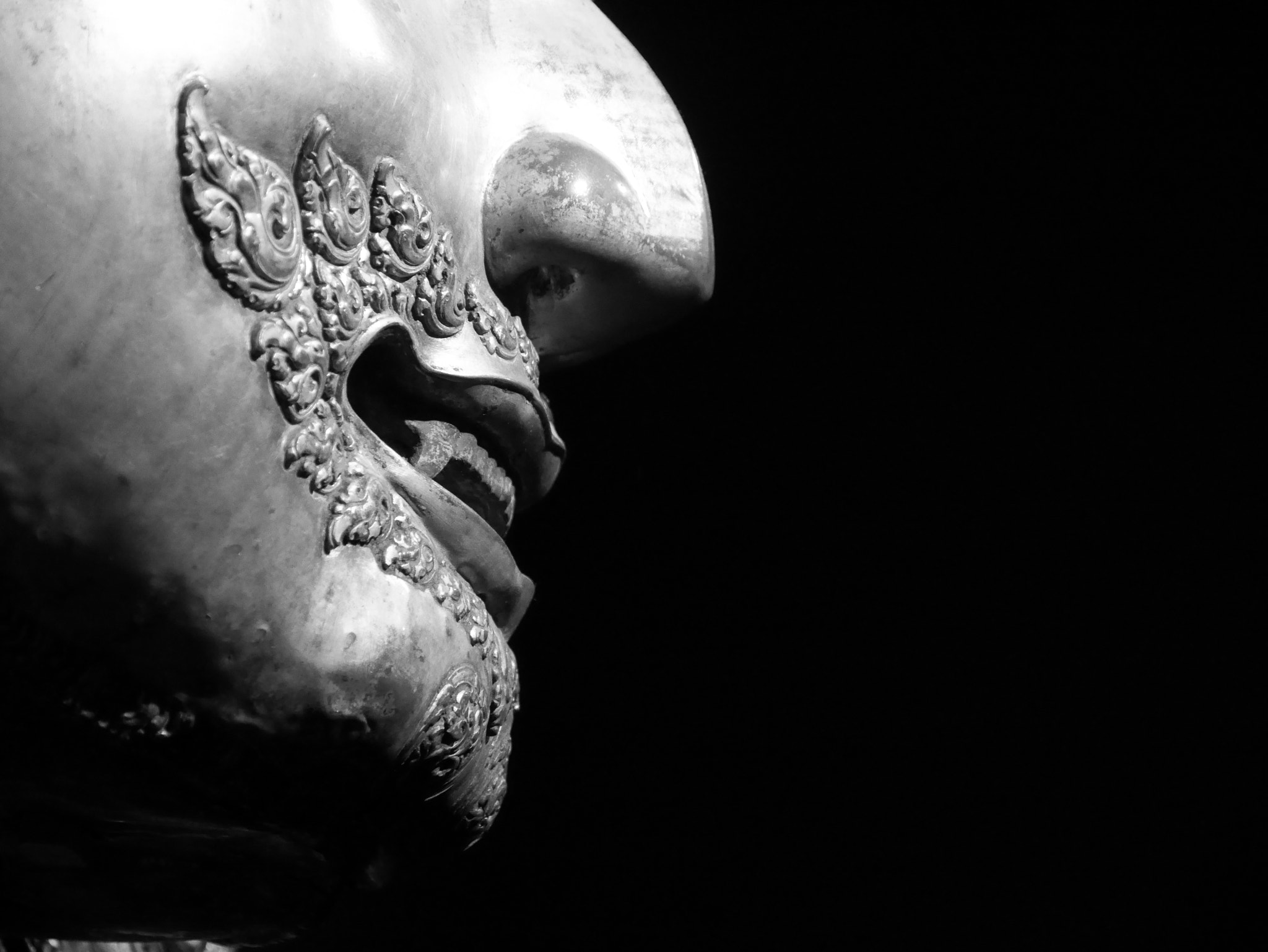 Panasonic Lumix DMC-GF7 sample photo. Mask at the met photography