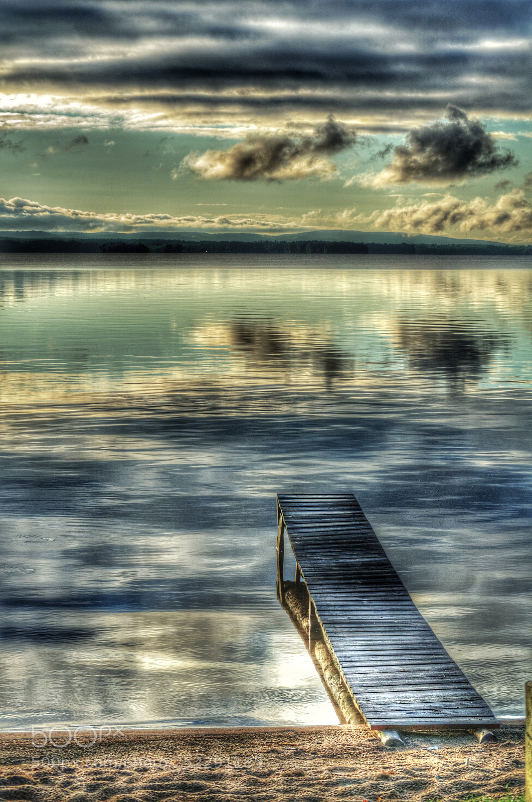 Nikon D5100 sample photo. The lake photography