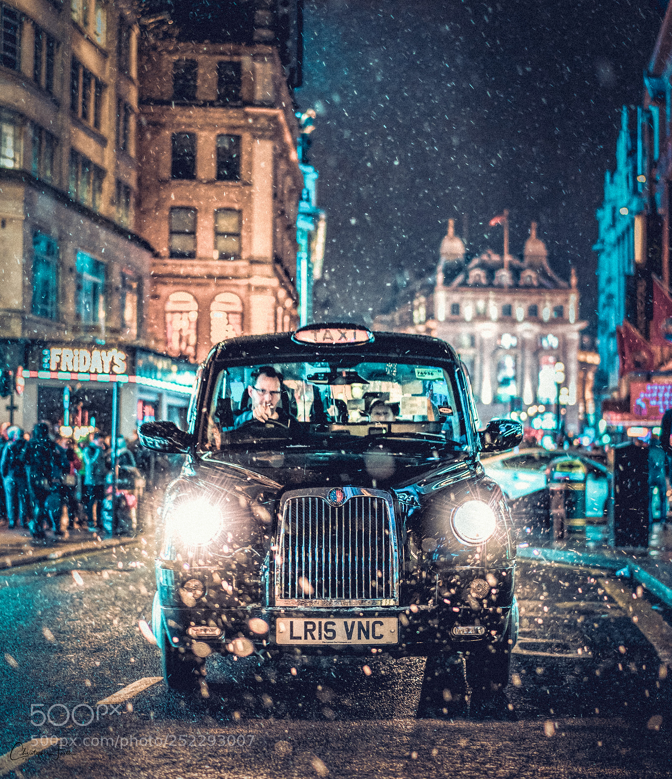 Sony a7 II sample photo. Taxi in the snow photography