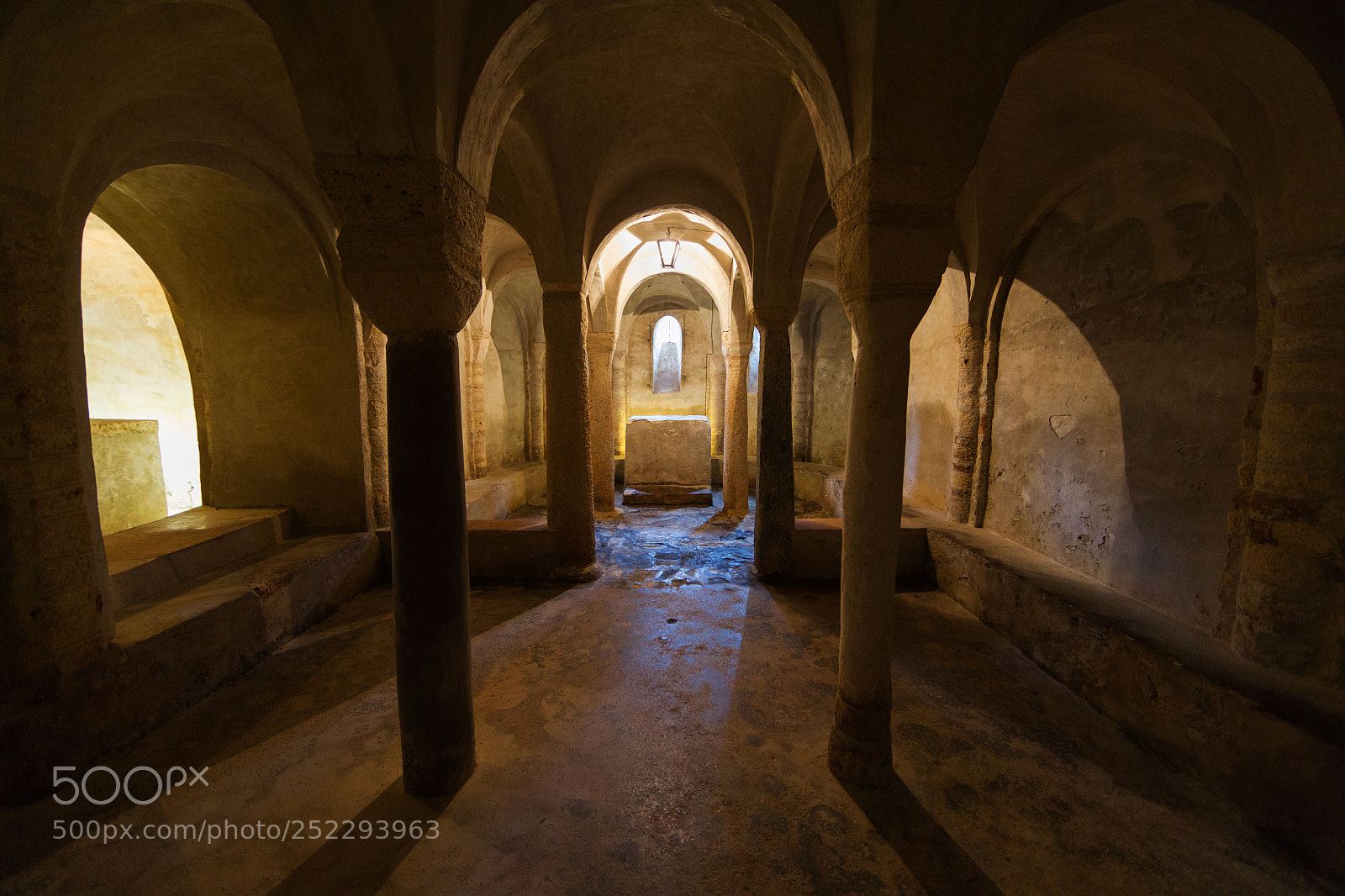 Canon EOS 5D Mark IV sample photo. Chiesa di san paragorio photography