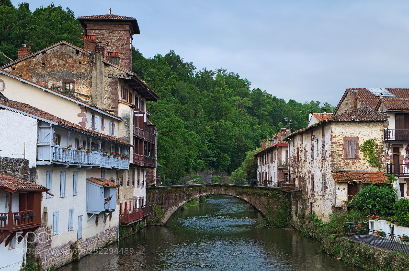 Fujifilm X-E1 sample photo. Old bridge photography