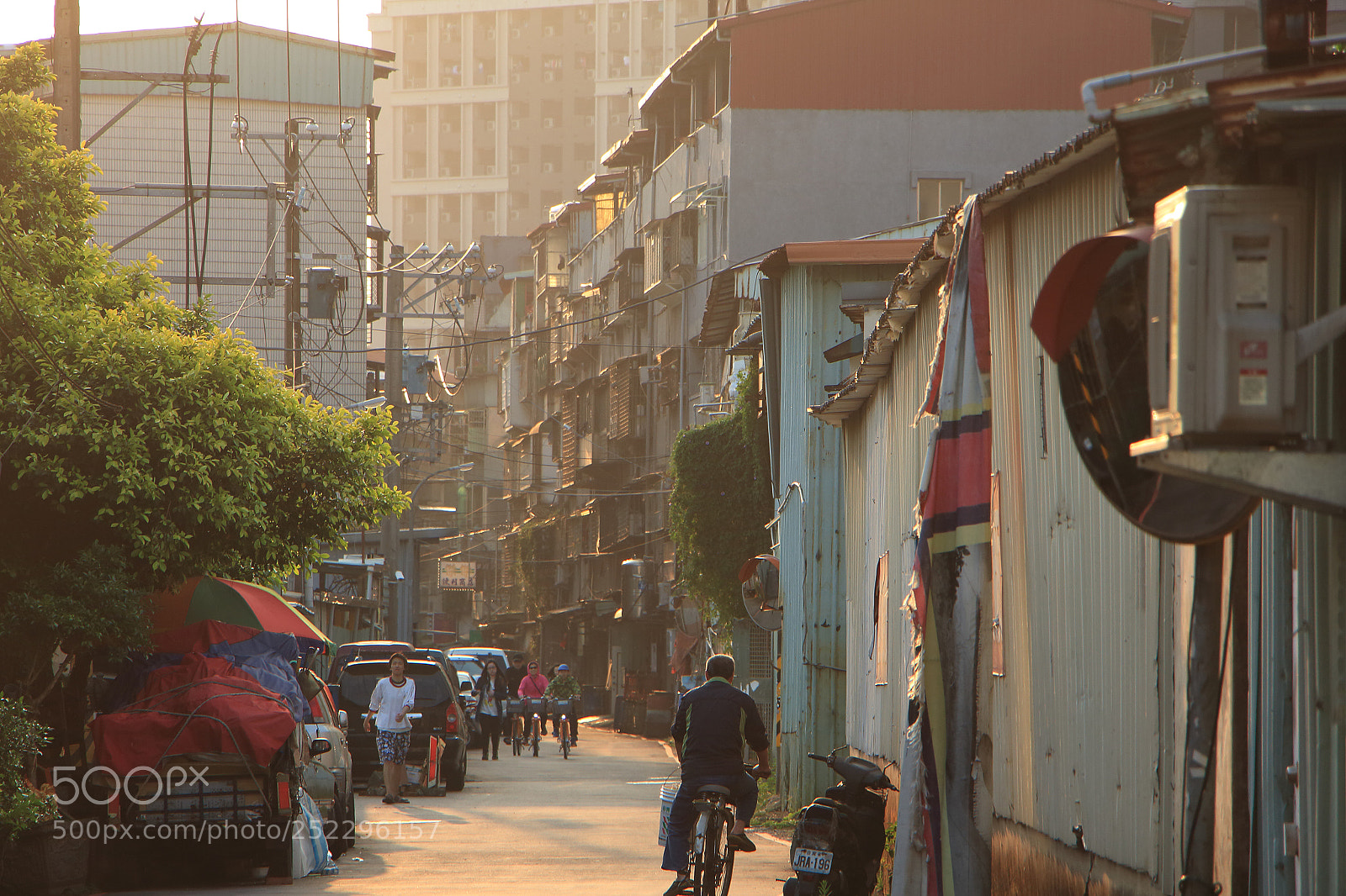 Canon EOS 650D (EOS Rebel T4i / EOS Kiss X6i) sample photo. #urban_pores photography