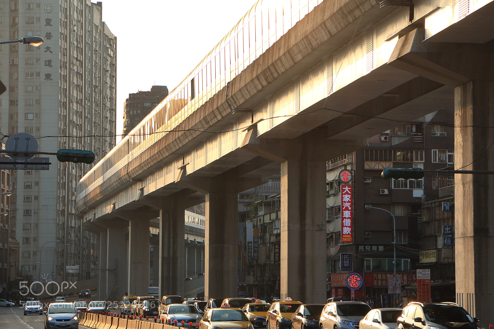 Canon EOS 650D (EOS Rebel T4i / EOS Kiss X6i) sample photo. #urban_pores photography