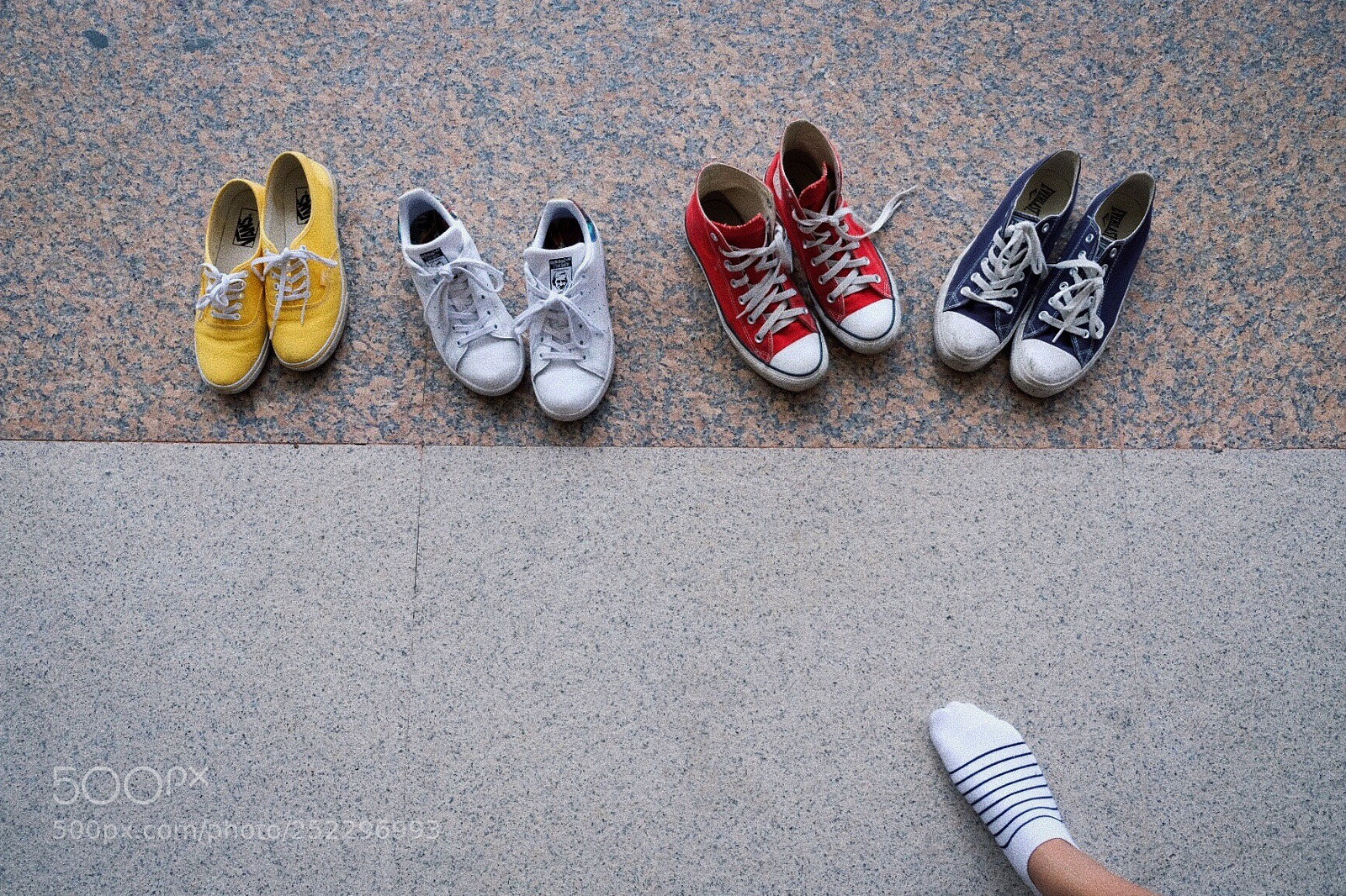 Fujifilm X-T20 sample photo. Sneaks  photography