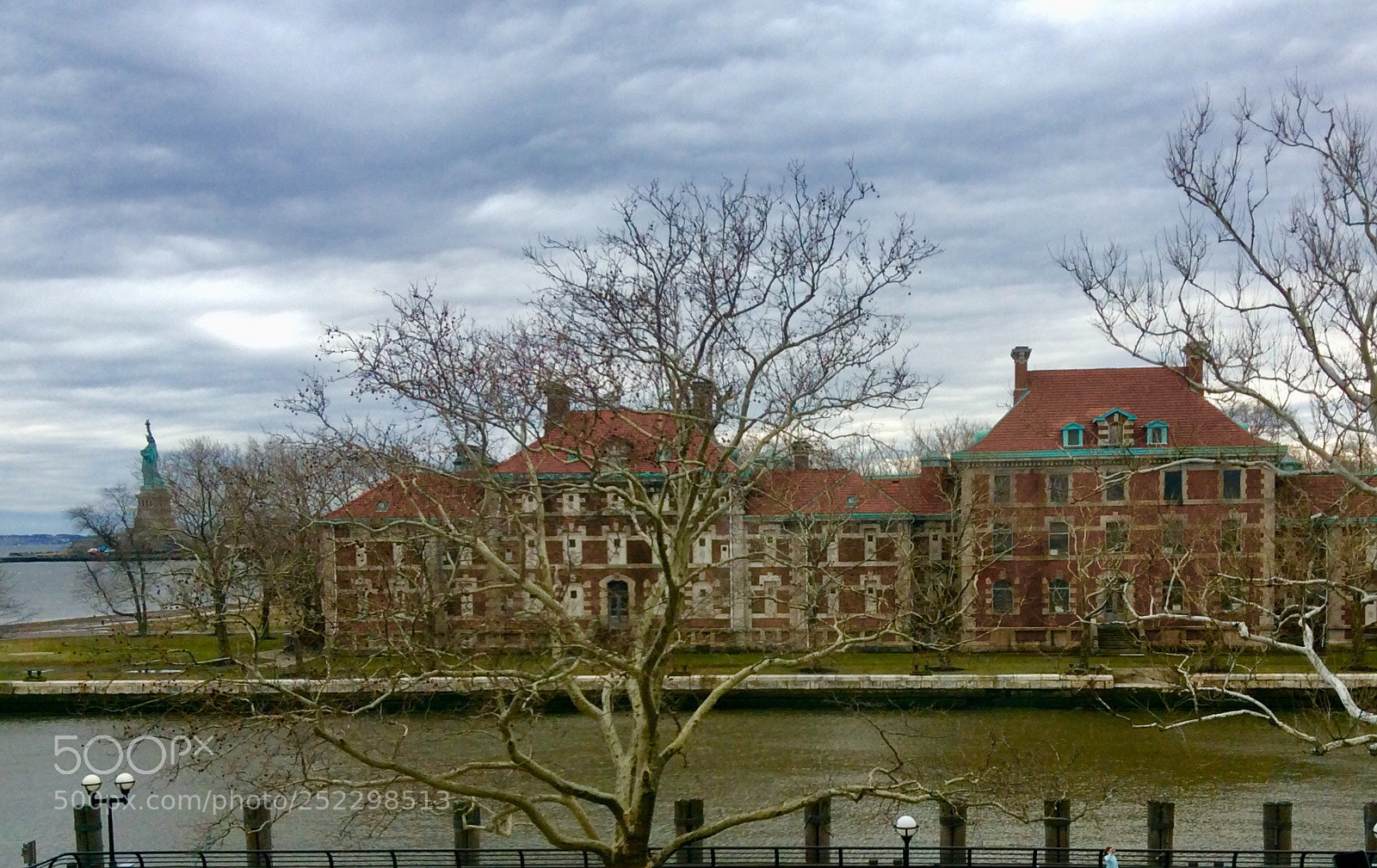 Apple iPad mini 2 sample photo. Ellis island and miss photography