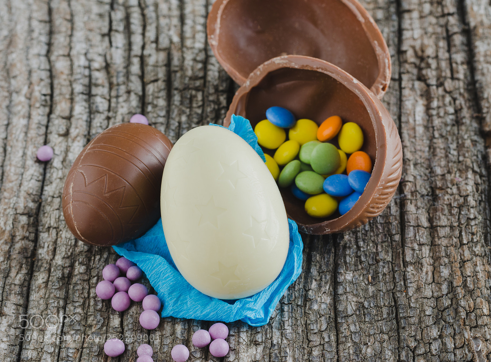 Nikon D5100 sample photo. Easter chocolate eggs on photography