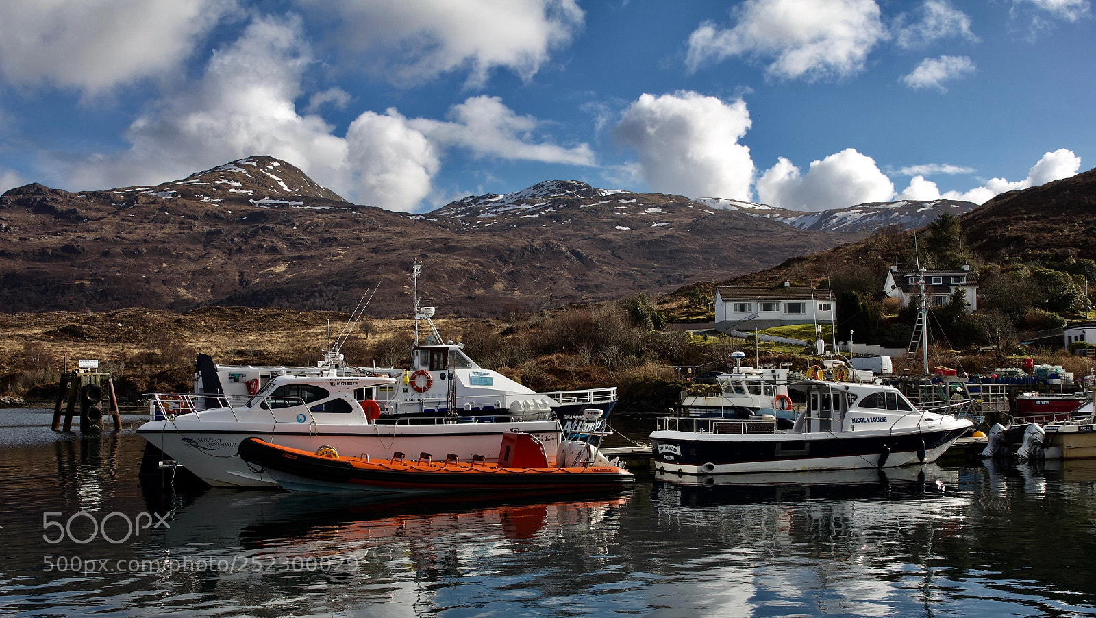 Canon EOS 60D sample photo. Kyleakin harbour, isle of photography